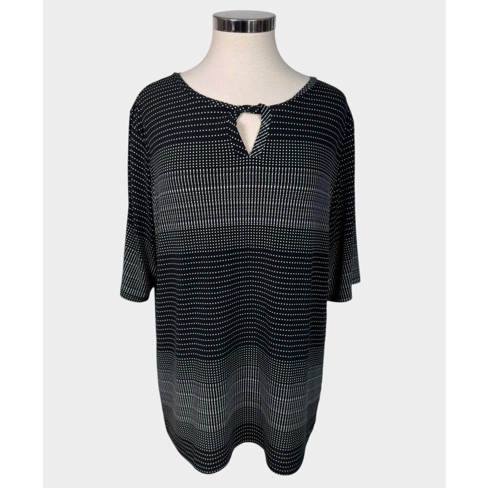 Liz Claiborne Womens XXL Black White Pattern Short Sleeve Top Keyhole Neck